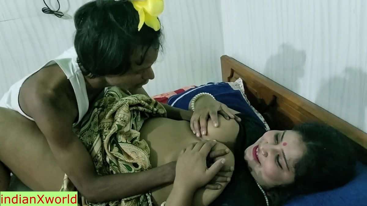 Big-Boobs-Bhabhi-Hardcore-Sex-2022-Hindi-Indianxworld